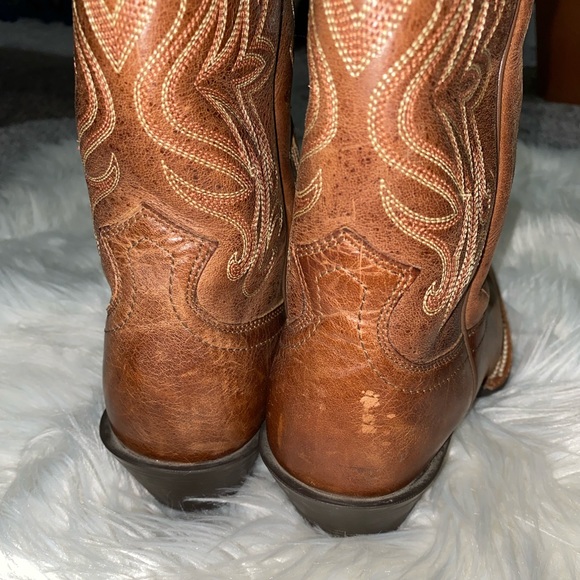 Ariat Square Toe Cowgirl boots - Picture 4 of 6